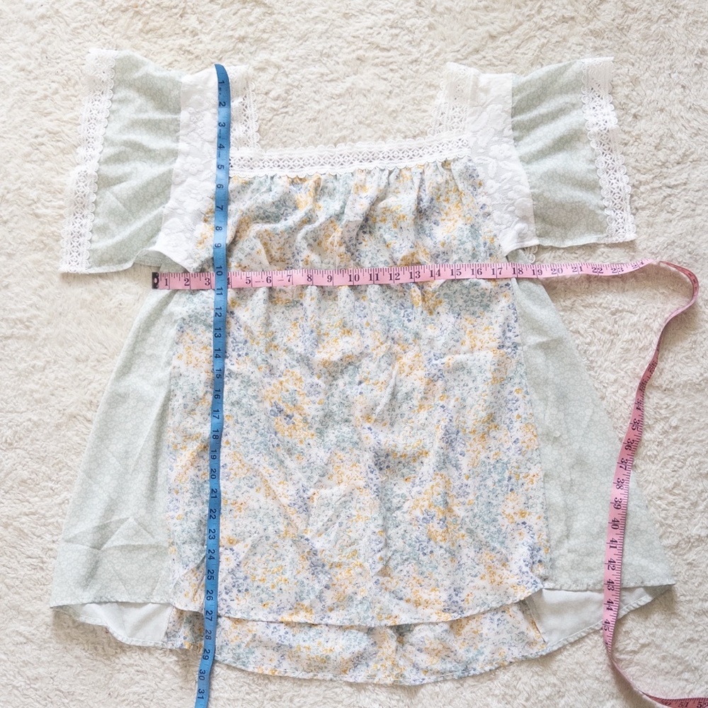 Davi & Dani Floral Boho Lace Trim Top Women’s Large Cottagecore - Picture 6 of 8